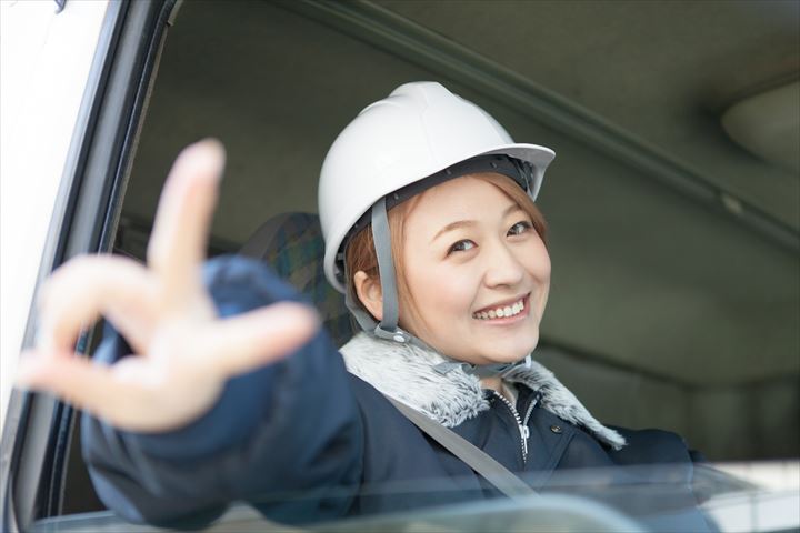 《湖南市》週払いOK・4ｔ車での軽油の運搬ドライバー！（固定休み・高収入）