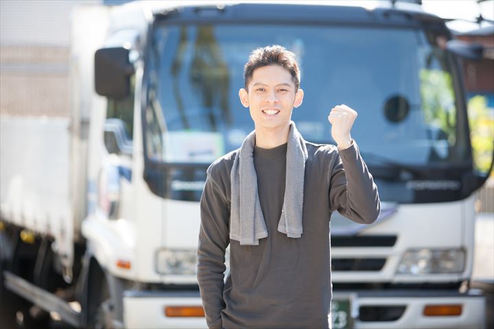 《板橋区》週払いOK・3ｔパッカー車での古紙などの回収ドライバー！（Web面接OK・高収入）