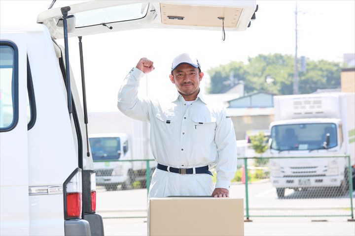 《江東区》週払いOK・1ｔ車でのデパートやセンターへお菓子や食品などの配送ドライバー！（Web面接OK・高収入）