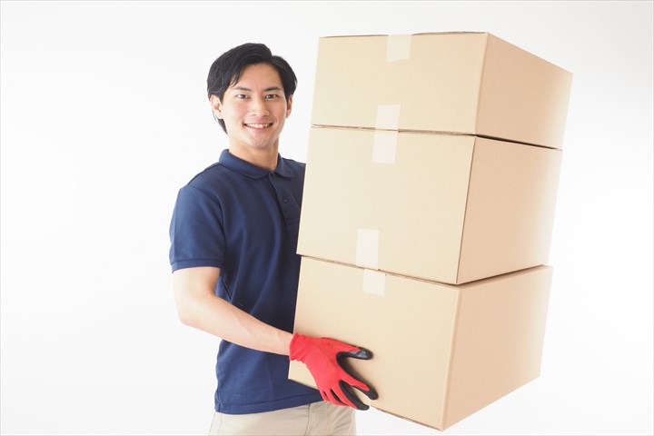 《船橋市》週払いOK・大型車でのチルド品のセンター間配送ドライバー！（週休2日・日勤）