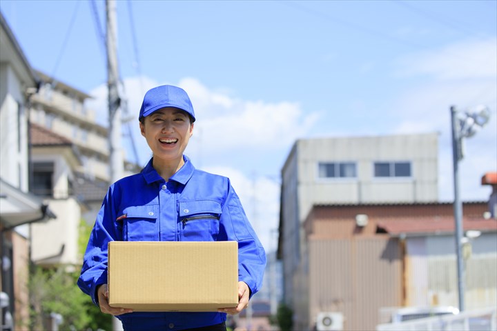 《揖保郡太子町》週払いOK・1.5ｔ車での建築現場や取引先への住宅設備機器の配送ドライバー！（Web面接OK・未経験OK）