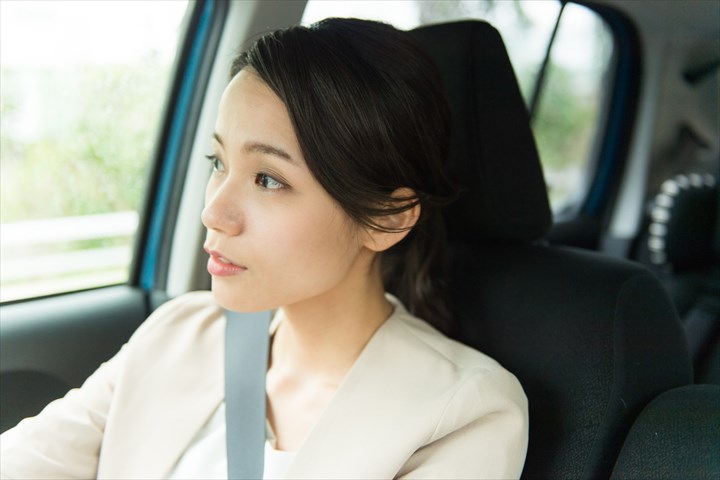 《墨田区》週払いOK・普通車でのデイサービス利用者の送迎ドライバー！（土日休み・高時給）