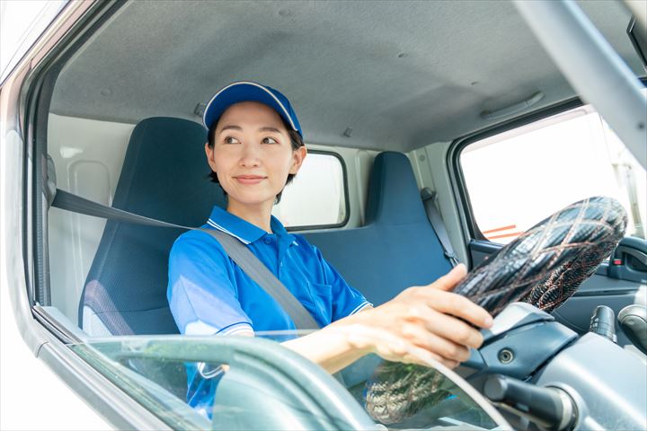 《大阪市福島区》週払いOK・2ｔ～3ｔ車での金属製品配送ドライバー！（ルート固定・AT限定免許OK）