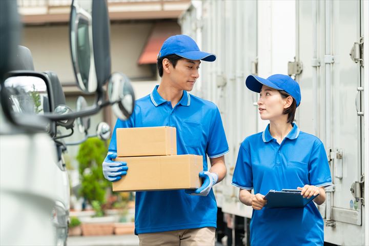 《佐倉市》週払いOK・3ｔ車でのドライ品のコンビニ配送ドライバー！（Web面接OK・高時給）