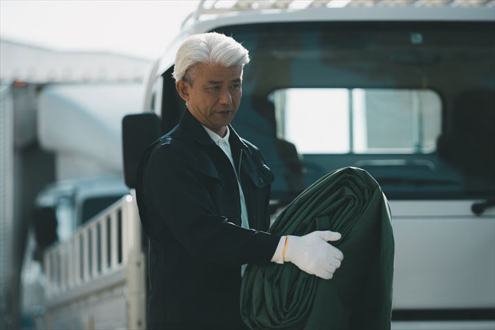 《足柄下郡箱根町》週払いOK・普通車～4ｔ車でのリネン品の集配ドライバー！（高時給・寮あり）