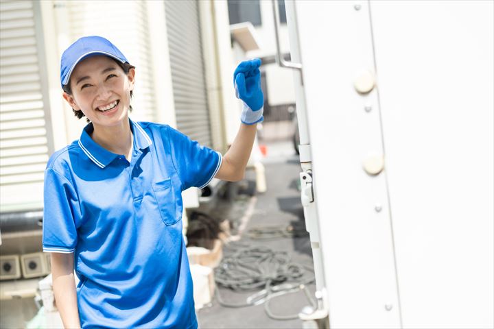 《川崎市川崎区》週払いOK・3ｔ車でのスーパーへのチルドやドライ品の配送ドライバ―！（Web面接OK・週休2日）