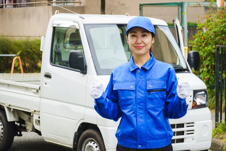 《大津市》週払いOK・1BOX～1.5ｔ車でのタイヤの配送ドライバー！（Web面接OK・曜日固定休み）