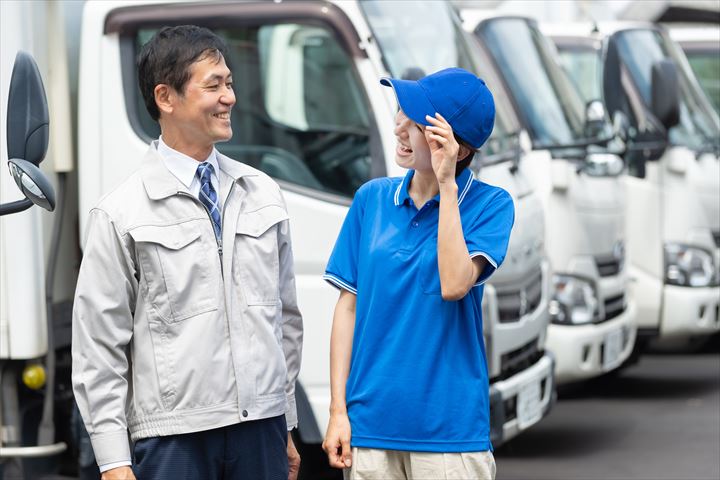 《宝塚市》週払いOK・大型車でのドライバー！（Web面接OK・高収入を実現）