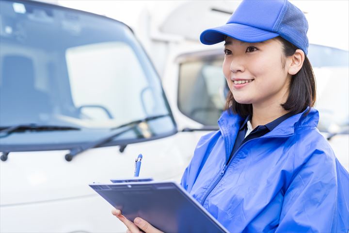 《岐阜市》週払いOK・2ｔ車での小中学校と保育園への牛乳の配送ドライバー！（土日祝休み・未経験歓迎）