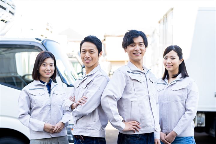 《常総市》週払いOK・大型車での乳製品のセンター間配送ドライバー！（Web面接OK・高収入）