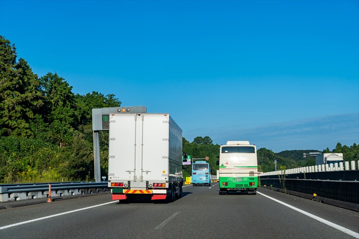 《広島市安佐南区》週払いOK・自販機へのベンディング助手スタッフ！（日勤・2023年9月30日までの短期）