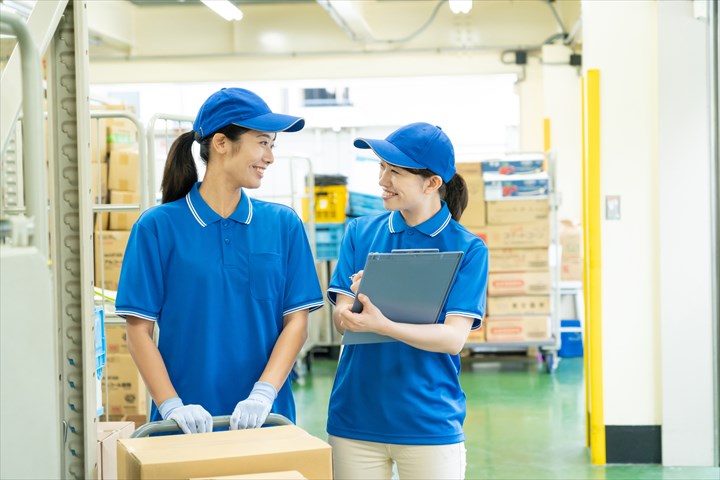 《横浜市都筑区》週払いOK・2ｔ車での和菓子の配送ドライバー！（就業開始～1ヶ月の期間限定・週3日）