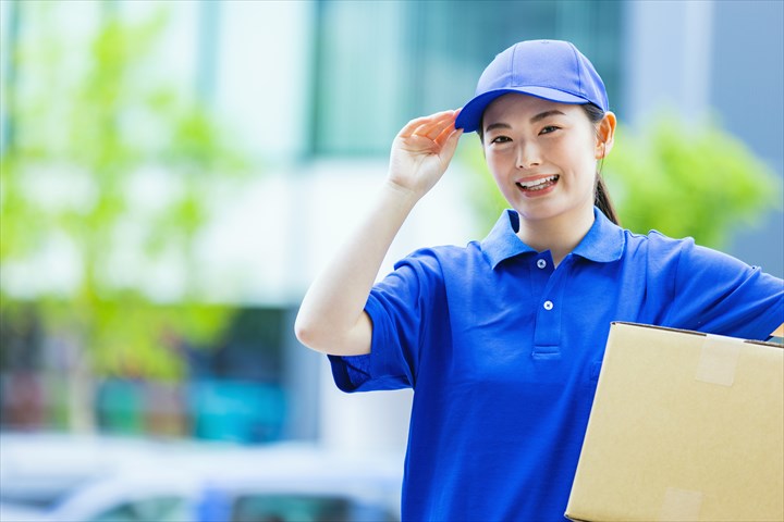 《千葉市美浜区》週払いOK・3ｔ車でのコンビニへのチルド品配送ドライバー！（Web面接OK・ルート配送）