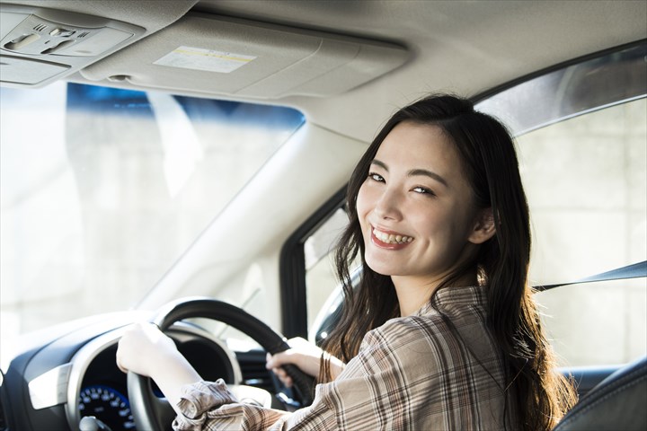 《世田谷区》週払いOK・普通車での透析クリニックへの送迎ドライバー！（Web面接OK・シニアOK）