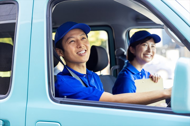 《練馬区》週払いOK・普通車での英会話教室利用者の送迎ドライバー！（高時給・土日祝休み）