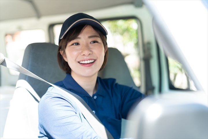 《松戸市》週払いOK・普通車での病院やクリニックへの検体の集配ドライバー！（Web面接OK・高時給）