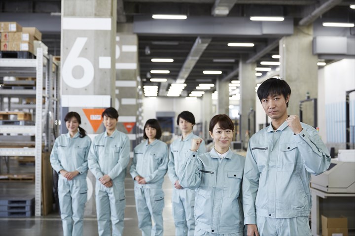 《あま市》週払いOK・物流倉庫内での仕分けや積込み作業スタッフ！（未経験OK・土日祝休み）