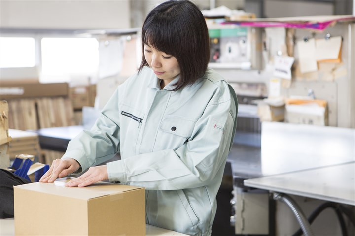 《春日井市》週払いOK・物流倉庫内での仕分けや積込み作業スタッフ！（未経験OK・土日祝休み）