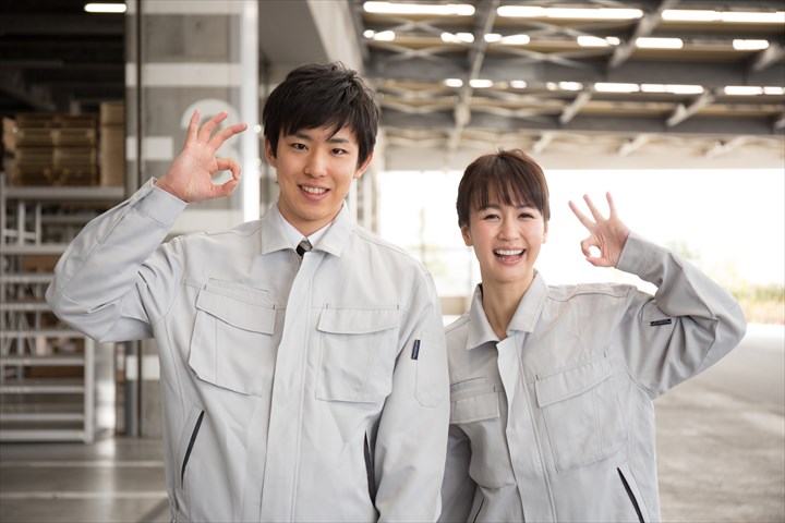 《東海市》週払いOK・雑誌などの仕分け作業スタッフ！（高時給・短時間22:00～4:00）