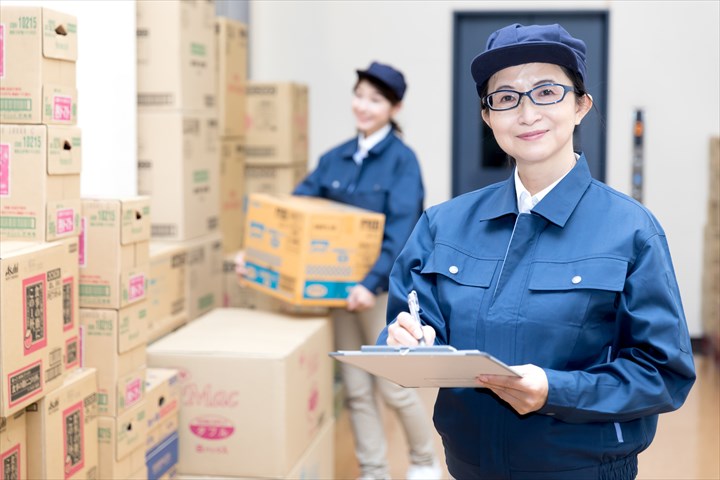 《和歌山市》週払いOK・一般貨物の仕分け作業スタッフ大募集！（土日祝休み・未経験歓迎）