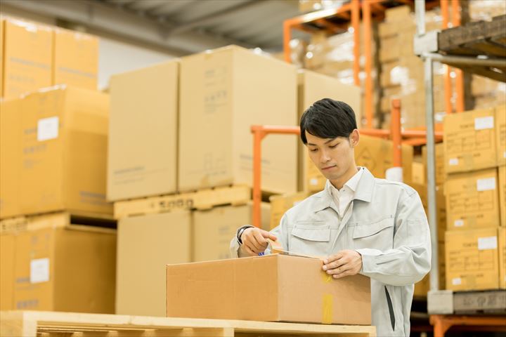 《掛川市》週払いOK・一般貨物の仕分け作業スタッフ！（未経験歓迎・土日祝休み・高時給）