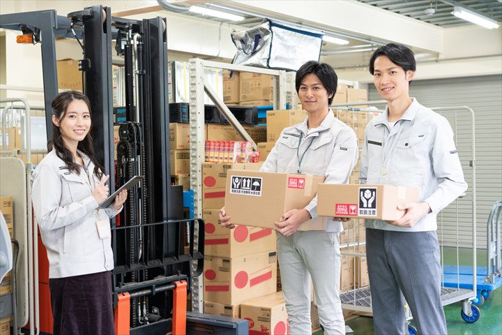 《神戸市西区》週払いOK・一般貨物の仕分け作業スタッフ！（Web面接OK・土日祝休み）