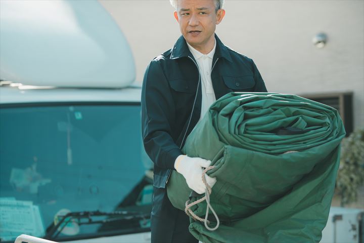 《仙台市泉区》週払いOK・家具の個宅配送助手スタッフ！（週休2日・日勤）