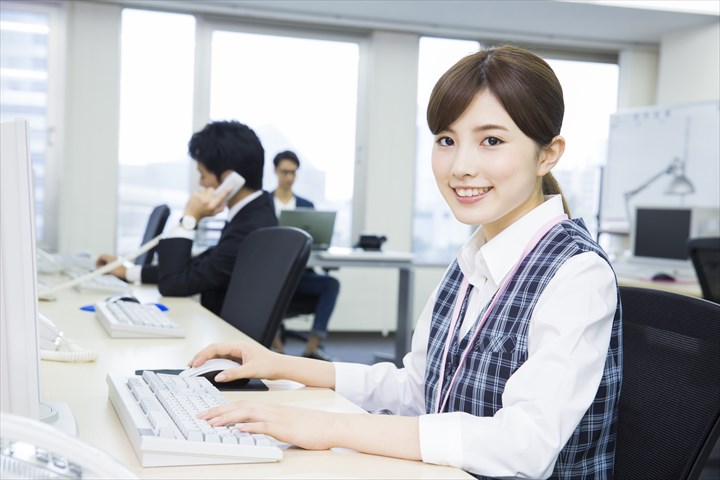 《狭山市》週払いOK・物流法人内での一般事務スタッフ！（Web面接OK・高時給）