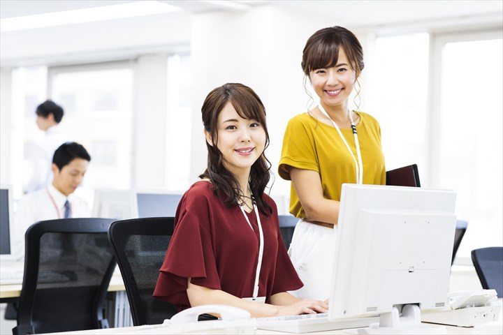 《久世郡久御山町》週払いOK・トラック販売会社での営業事務スタッフ！（Web面接OK・高時給）