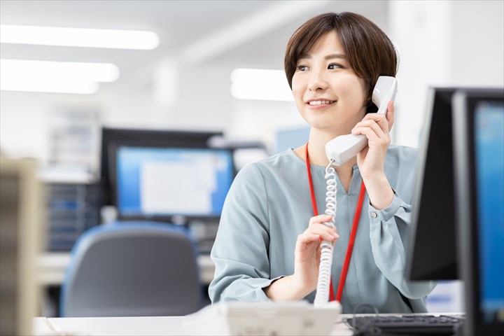 《大田区》週払いOK・運送会社での事務スタッフ！（土日祝休み・高時給）