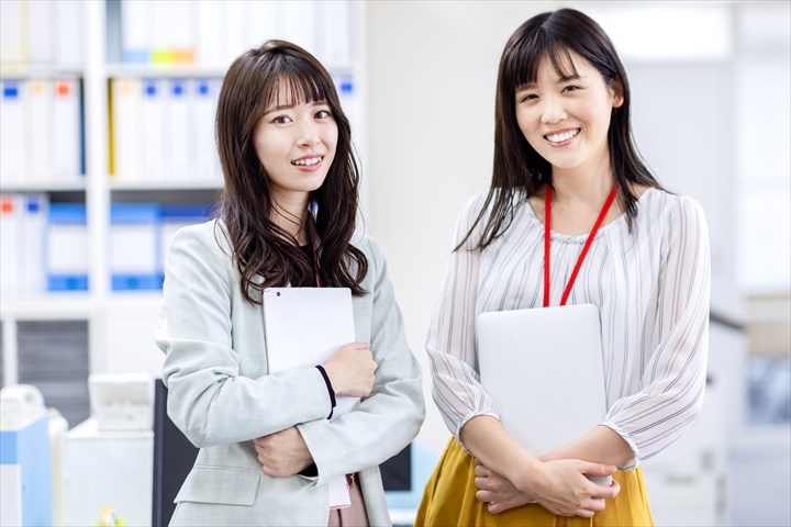 《港区》週払いOK・食肉卸の法人内での営業事務スタッフ！（Web面接OK・高時給）