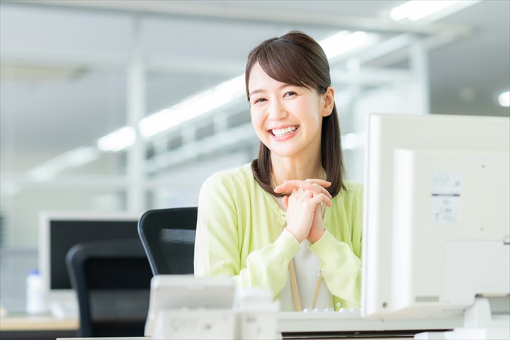 《桶川市》週払いOK・配送会社での運行管理スタッフ！（Wワーク歓迎・日曜のみ）