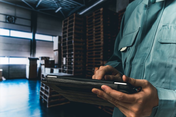 《常滑市》週払いOK・フォークリフトでの航空貨物の出荷準備作業スタッフ！（高時給・土日祝休み）