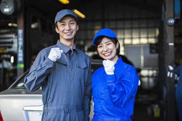 《八幡市》週払いOK・車輌の洗車や移動作業スタッフ！（土日休み・高時給）