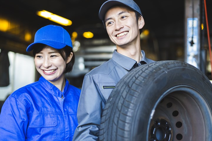 《伊丹市》週払いOK・建設機械の整備などのメンテナンススタッフ！（土日祝休み・高時給）