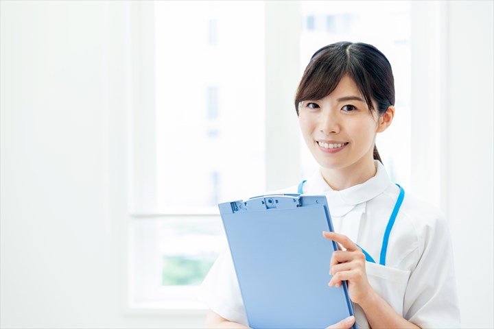 《杉並区》週払いOK・老人ホームでの看護スタッフ！（駅チカ・週3）